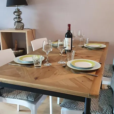 5 Personnes, Entre St Emilion Et Bordeaux * Libourne